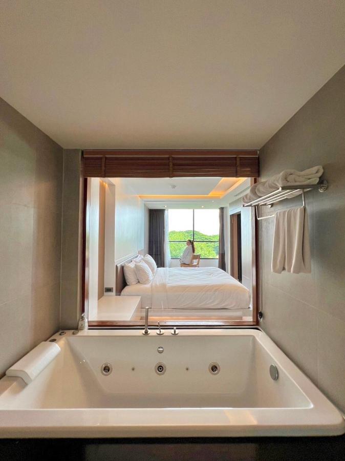 The Zense Boutique Hotel Phitsanulok Ngoại thất bức ảnh